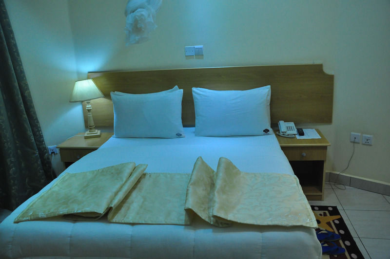 Faraja Hotel روهينجيري المظهر الخارجي الصورة