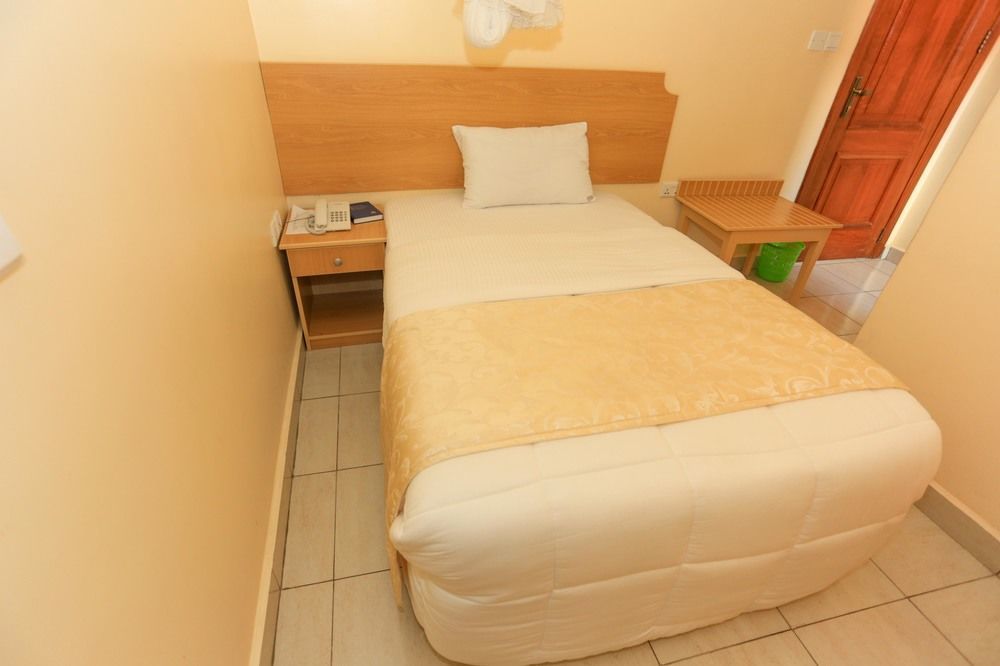 Faraja Hotel روهينجيري المظهر الخارجي الصورة